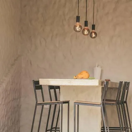 Slowing - âncora Porto Santo