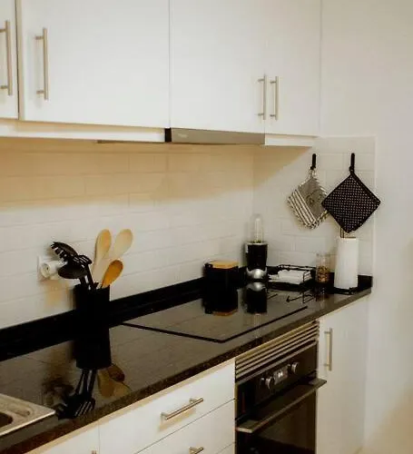 Slowing - Ancora Villa